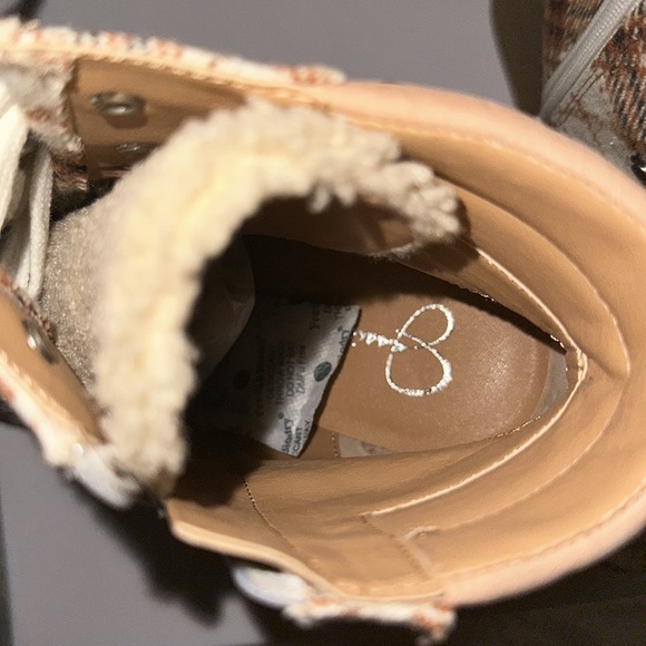 Jessica simpson maxwell plaid combo wedge boots. - Picture 9 of 10